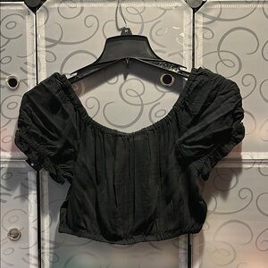 American Eagle Cropped Puff Shirt